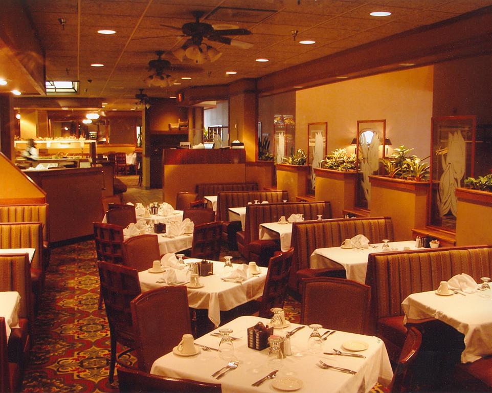 Radisson Hotel Bismarck Restaurante foto